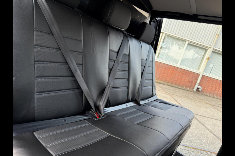 Volkswagen Transporter 2.0 TDI L2H1 205PK DUB-CAB HIG-LINE DSG DAKRAAM LEER NAVI