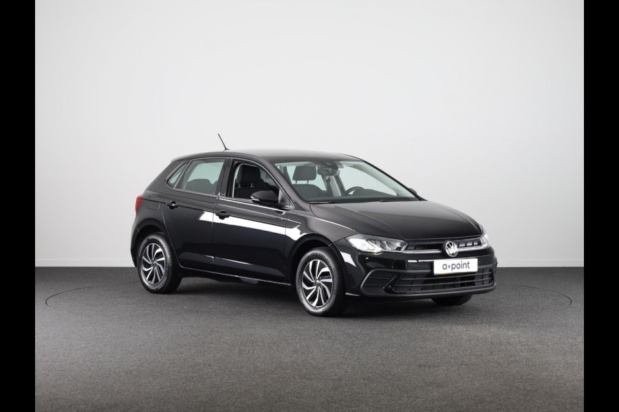 Volkswagen Polo 1.0 TSI Life 95 pk | Navigatie via App | Parkeersensoren | Adaptieve cruise control | Apple Carplay/Android Auto |