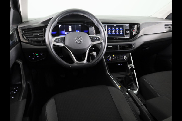 Volkswagen Polo 1.0 TSI Life 95 pk | Navigatie via App | Parkeersensoren | Adaptieve cruise control | Apple Carplay/Android Auto |