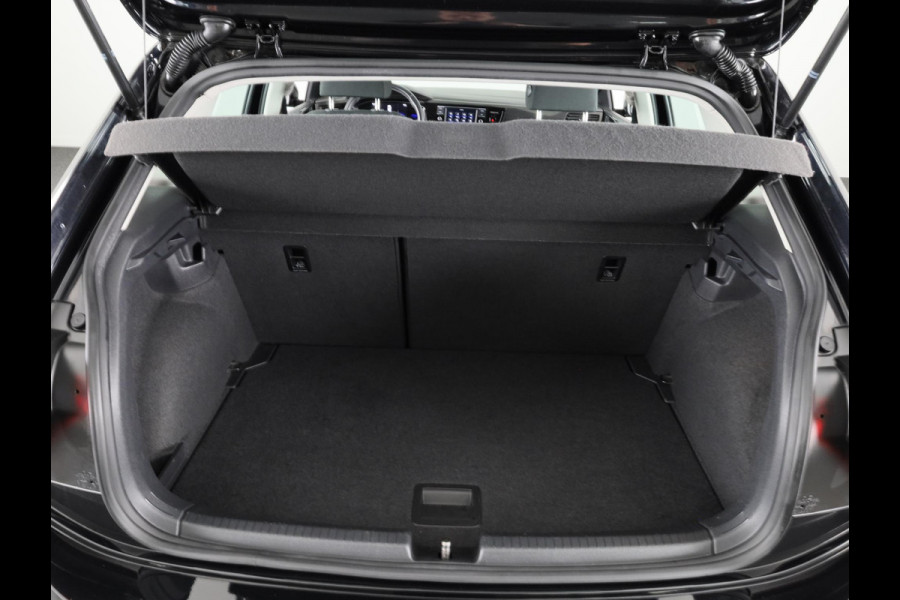 Volkswagen Polo 1.0 TSI Life 95 pk | Navigatie via App | Parkeersensoren | Adaptieve cruise control | Apple Carplay/Android Auto |
