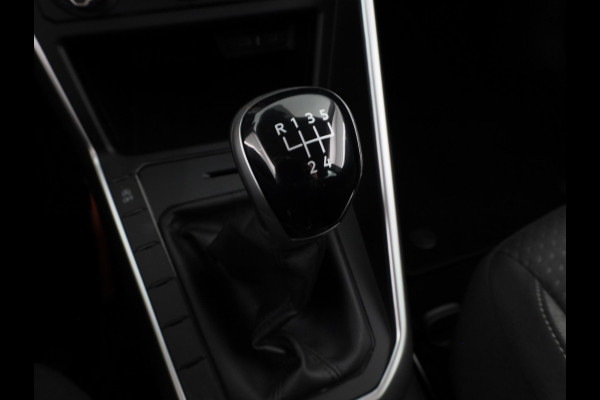 Volkswagen Polo 1.0 TSI Life 95 pk | Verlengde garantie | Navigatie via App | Adaptieve cruise control | LED koplampen | Apple Carplay/Android Auto |