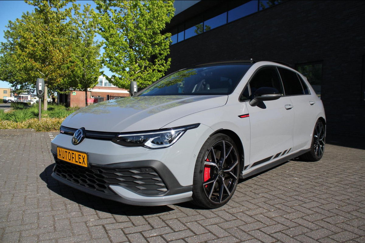 Volkswagen Golf 8 2.0 TSI GTI Clubsport pano/dcc/H&K Volkswagen Golf 8 2.0 TSI GTI Clubsport pano/dcc/H&K