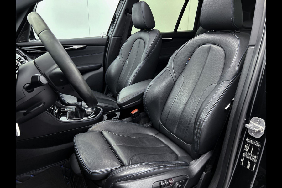 BMW 2 Serie Gran Tourer 216i Centennial High Executive M-Sport (NL-auto, Goed OnderH, Panorama, Trekhaak, StoelV, Navi Pro, Etc)