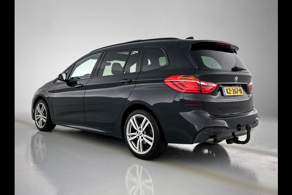 BMW 2 Serie Gran Tourer 216i Centennial High Executive M-Sport (NL-auto, Goed OnderH, Panorama, Trekhaak, StoelV, Navi Pro, Etc)