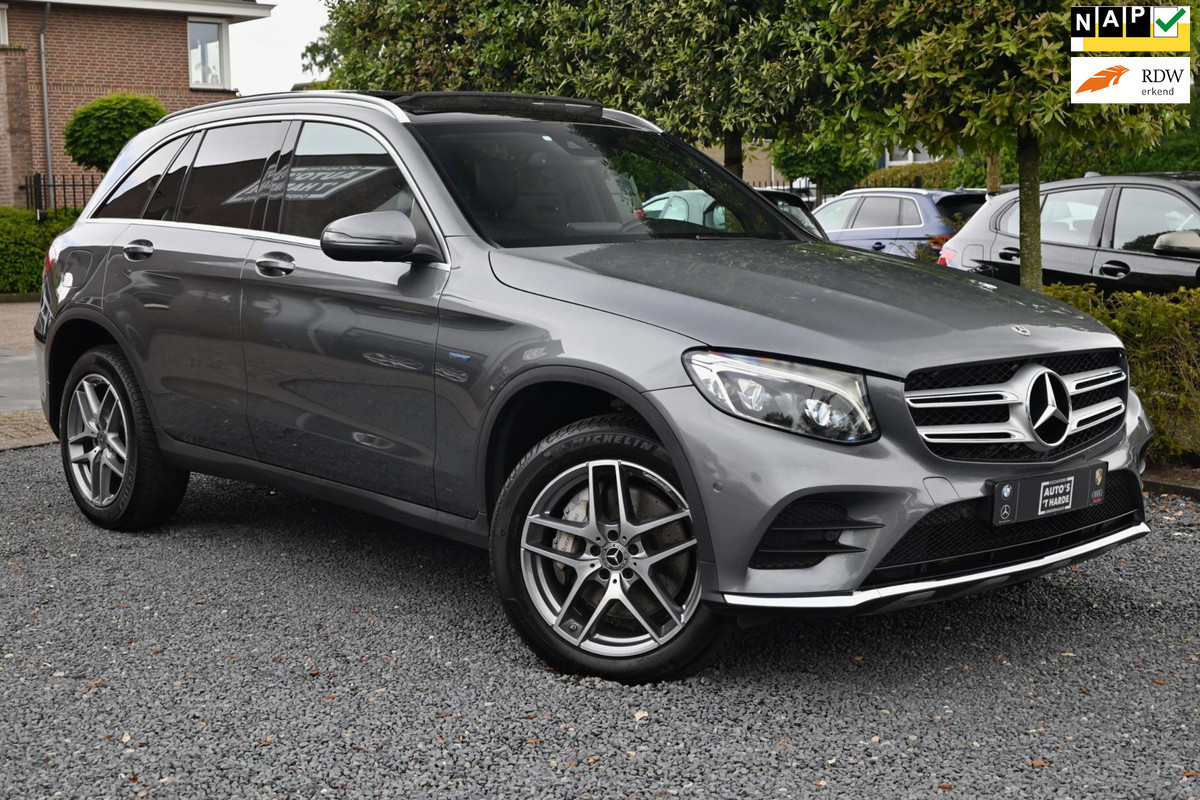 Mercedes-Benz GLC 350e 4MATIC Business Solution AMG 320 PK Pano Camera LED PDC 19'' Mercedes-Benz GLC 350e 4MATIC Business Solution AMG 320 PK Pano Camera LED PDC 19''