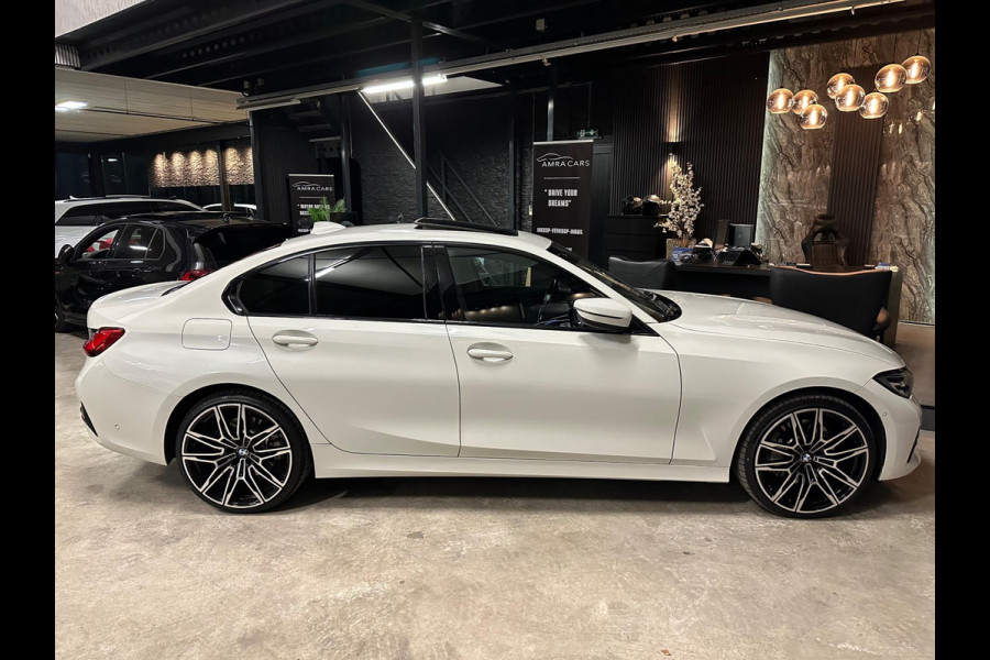 BMW 3-serie 330e High Executive|PANO|BOMVOL!