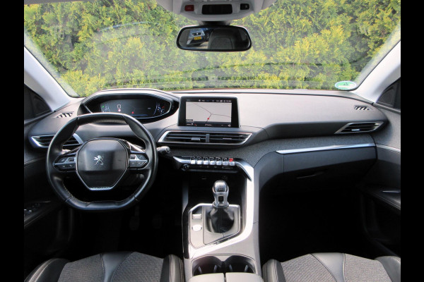 Peugeot 3008 1.2 PureTech Première*Navi*360Camera*Trekhaak*