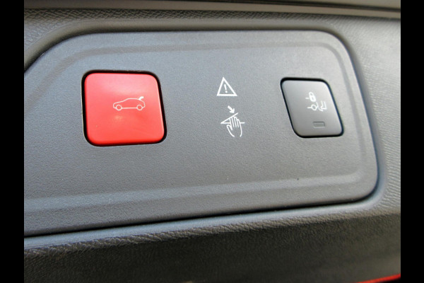 Peugeot 3008 1.2 PureTech Première*Navi*360Camera*Trekhaak*