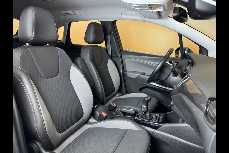 Opel Crossland X 1.2 Turbo Innovation navigatie dealer onderhouden