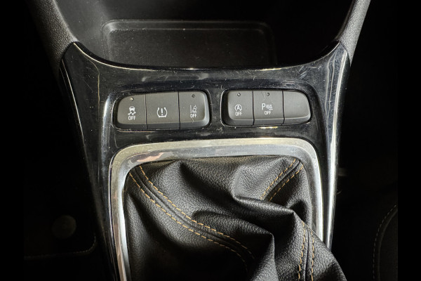Opel Crossland X 1.2 Turbo Innovation navigatie dealer onderhouden