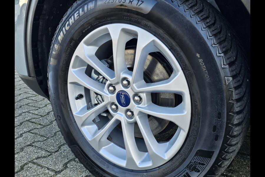 Ford Kuga 2.5 PHEV Titanium X 225pk | Winterpack | Elek. Achterklep | B&O Play | Half Leder | Michelin Cross Climate | 1.500kg Trekgewicht