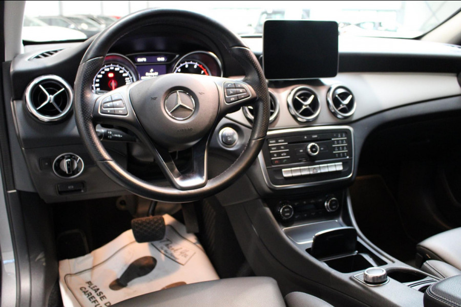 Mercedes-Benz GLA 200 Premium Plus Leer Camera Memory enz zeer luxe auto