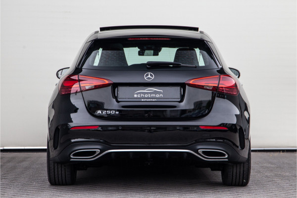 Mercedes-Benz A-Klasse 250 e AMG Premium, Facelift, Pano, Camera, Widescreen, 2024 Hybrid