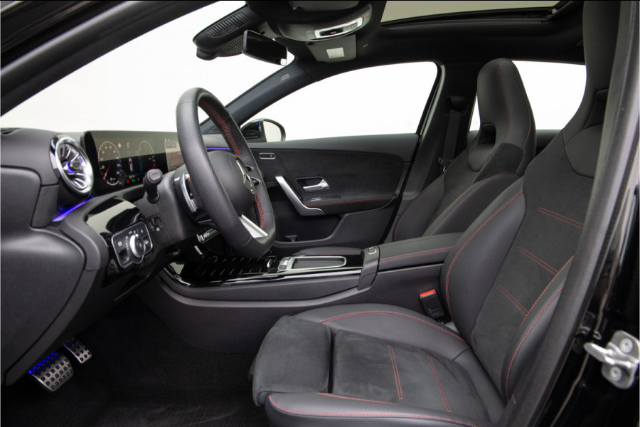 Mercedes-Benz A-Klasse 250 e AMG Premium, Facelift, Pano, Camera, Widescreen, 2024 Hybrid