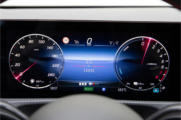 Mercedes-Benz A-Klasse 250 e AMG Premium, Facelift, Pano, Camera, Widescreen, 2024 Hybrid