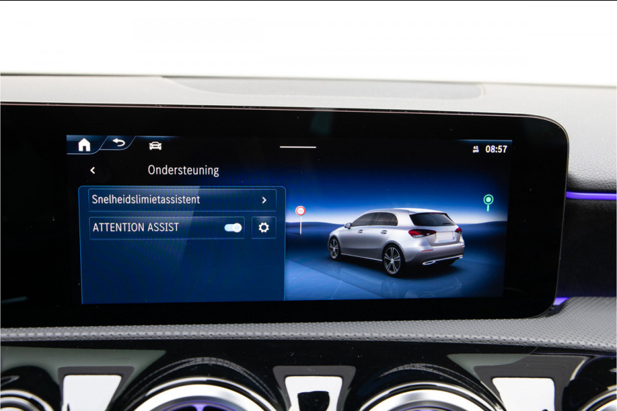 Mercedes-Benz A-Klasse 250 e AMG Premium, Facelift, Pano, Camera, Widescreen, 2024 Hybrid