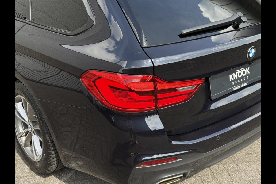 BMW 5 Serie Touring 520i High Executive | Panodak | Comfortleder | Camera | Adaptive LED |