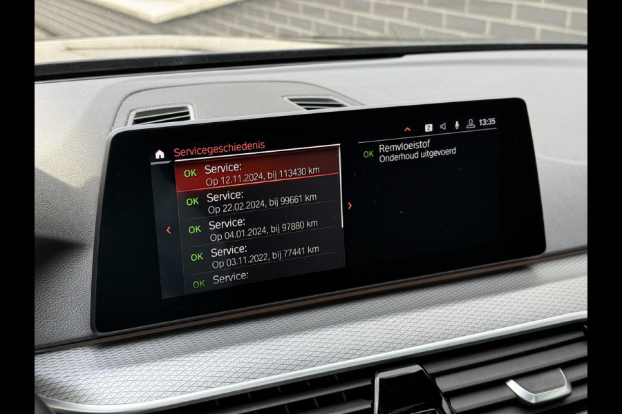 BMW 5 Serie Touring 520i High Executive | Panodak | Comfortleder | Camera | Adaptive LED |