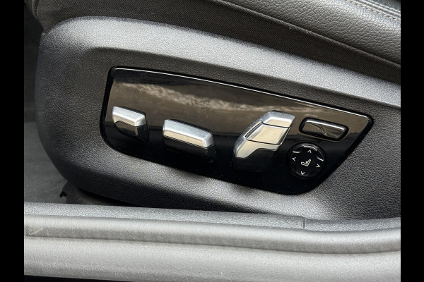 BMW 5 Serie Touring 520i High Executive | Panodak | Comfortleder | Camera | Adaptive LED |
