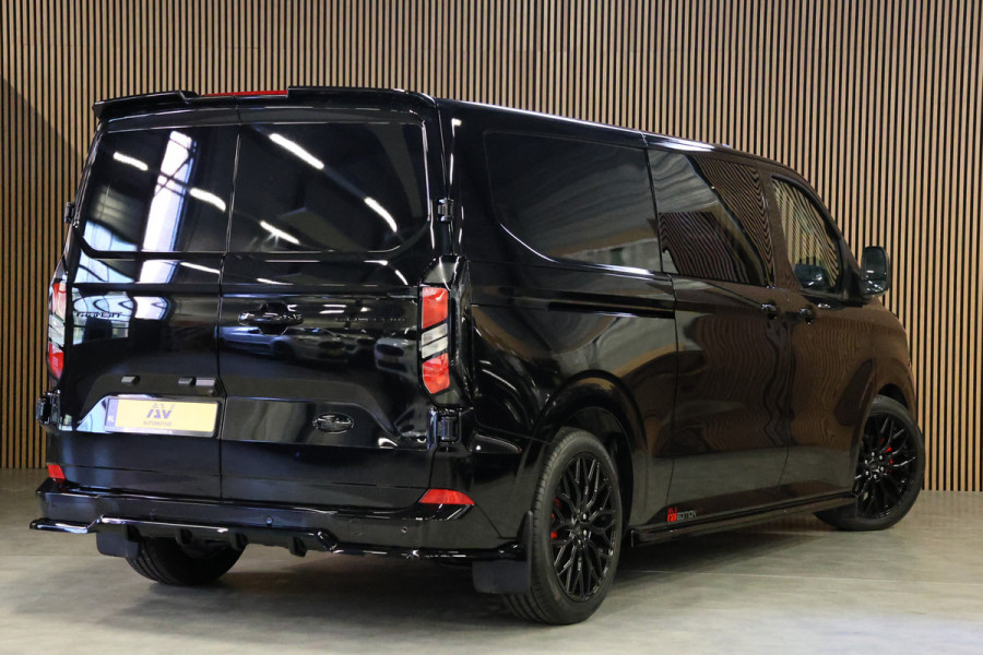 Ford Transit Custom 320 2.0 TDCI 170PK L2H1 DC LIMITED | L+R Schuifdeur | Dubbel Cabine | ACC | Blind Spot | Navigatie | Camera | CarPlay | Lane Ass Raptor Edition | Trekhaak | 6-Zitter | Verlengde fabrieksgarantie tot 09-2029