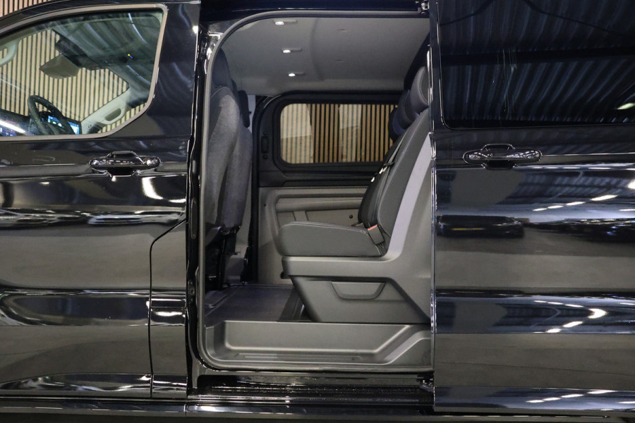 Ford Transit Custom 320 2.0 TDCI 170PK L2H1 DC LIMITED | L+R Schuifdeur | Dubbel Cabine | ACC | Blind Spot | Navigatie | Camera | CarPlay | Lane Ass Raptor Edition | Trekhaak | 6-Zitter | Verlengde fabrieksgarantie tot 09-2029