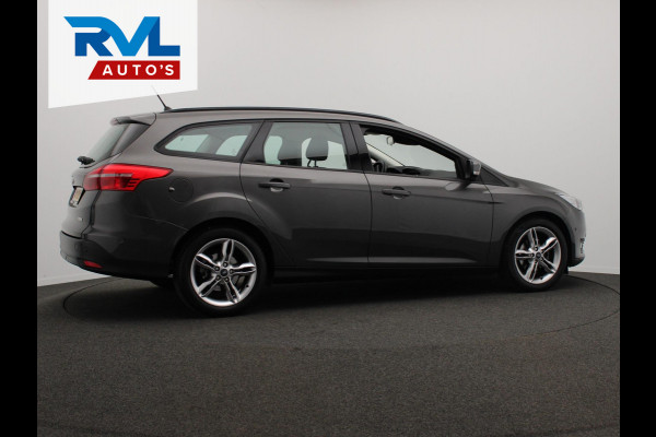 Ford FOCUS Wagon 1.0 Lease Edition * Orgineel Nederlands * Stoel/Stuur-verwarming Navigatie