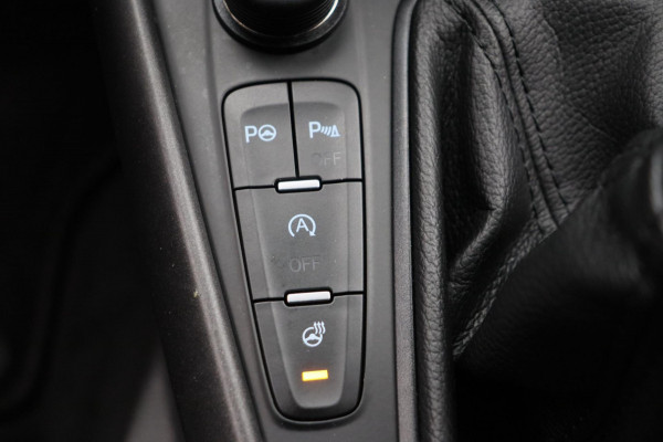 Ford FOCUS Wagon 1.0 Lease Edition * Orgineel Nederlands * Stoel/Stuur-verwarming Navigatie