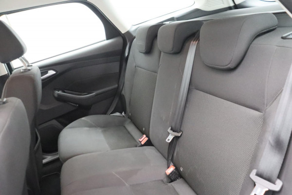 Ford FOCUS Wagon 1.0 Lease Edition * Orgineel Nederlands * Stoel/Stuur-verwarming Navigatie