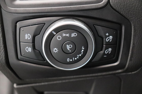 Ford FOCUS Wagon 1.0 Lease Edition * Orgineel Nederlands * Stoel/Stuur-verwarming Navigatie