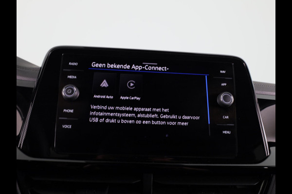 Volkswagen T-Roc 1.5 TSI R-Line 150 pk Automaat (DSG) | Verlengde garantie | Navigatie via App | Parkeersensoren (Park assist) | Achteruitrijcamera | Black Style pakket | R-Line |