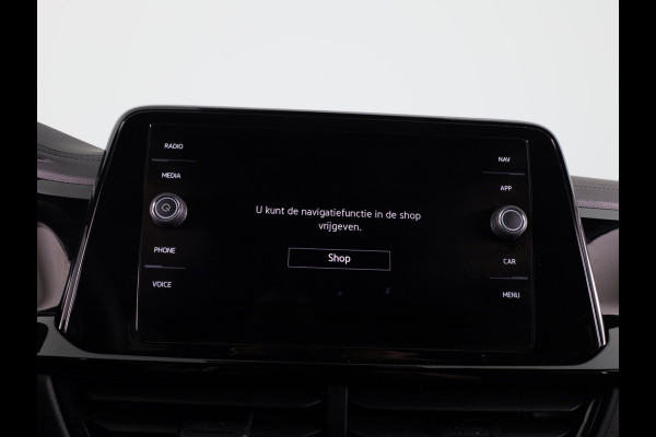 Volkswagen T-Roc 1.5 TSI R-Line 150 pk Automaat (DSG) | Verlengde garantie | Navigatie via App | Parkeersensoren (Park assist) | Achteruitrijcamera | Black Style pakket | R-Line |