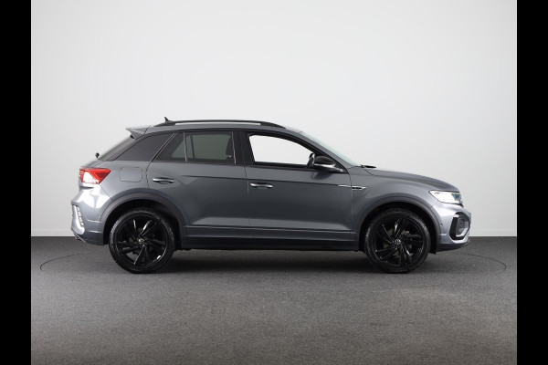 Volkswagen T-Roc 1.5 TSI R-Line 150 pk Automaat (DSG) | Verlengde garantie | Navigatie via App | Parkeersensoren (Park assist) | Achteruitrijcamera | Black Style pakket | R-Line |