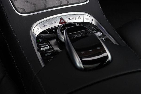 Mercedes-Benz S-Klasse 400d 4MATIC Lang Premium+ AMG Line | Luchtvering | Distronic+ | HUD | Burmester | Soft-Close | Exclusiefpakket | Stoelventilatie | Standverwarming | Parfumering |