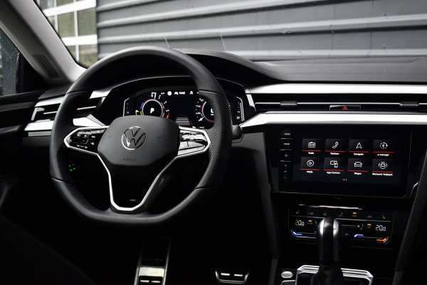 Volkswagen Arteon Shooting Brake 1.4 TSI eHybrid | Panoramadak | 360 Camera | ACC | Matrix LED | Head-Up | Sfeerverlichting |