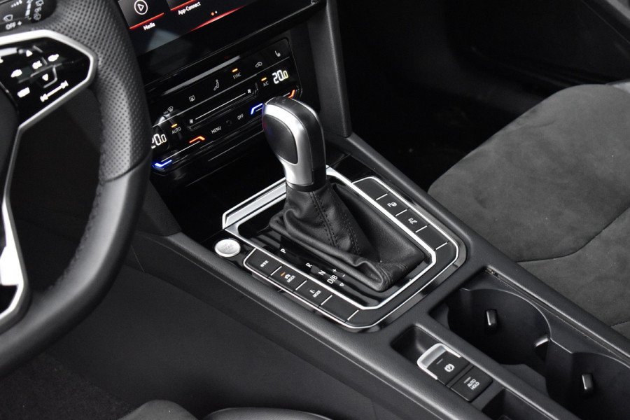 Volkswagen Arteon Shooting Brake 1.4 TSI eHybrid | Panoramadak | 360 Camera | ACC | Matrix LED | Head-Up | Sfeerverlichting |