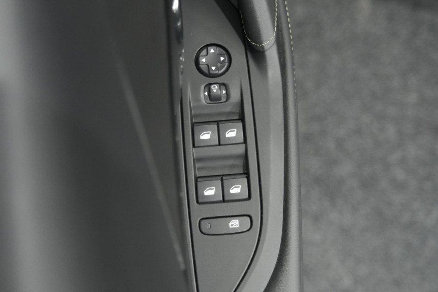 Peugeot 208 PureTech 100 GT | Camera | Navigatie | Apple Carplay | Parkeersensoren