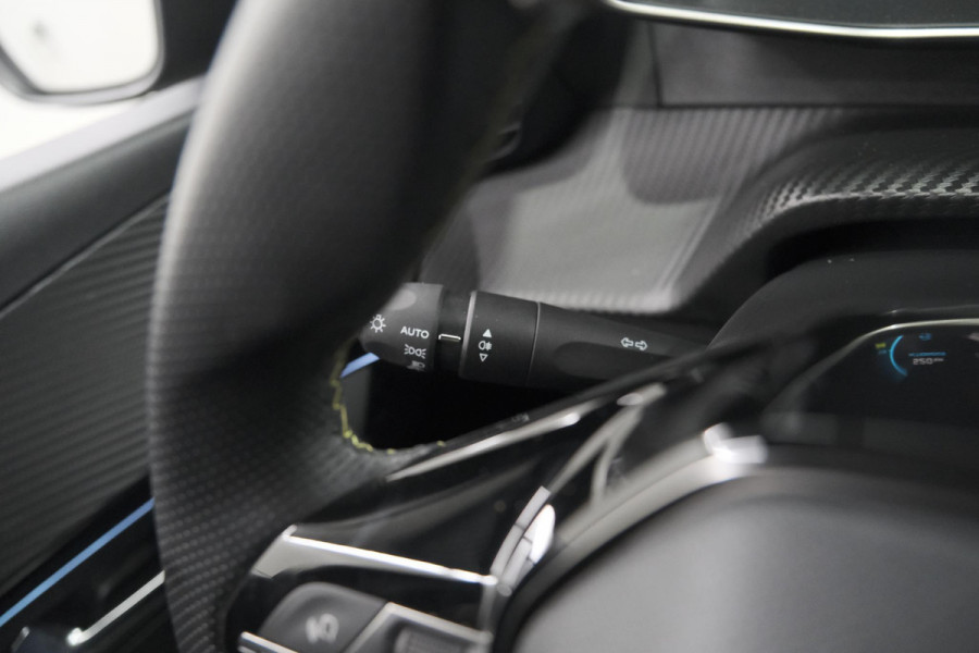Peugeot 208 PureTech 100 GT | Camera | Navigatie | Apple Carplay | Parkeersensoren