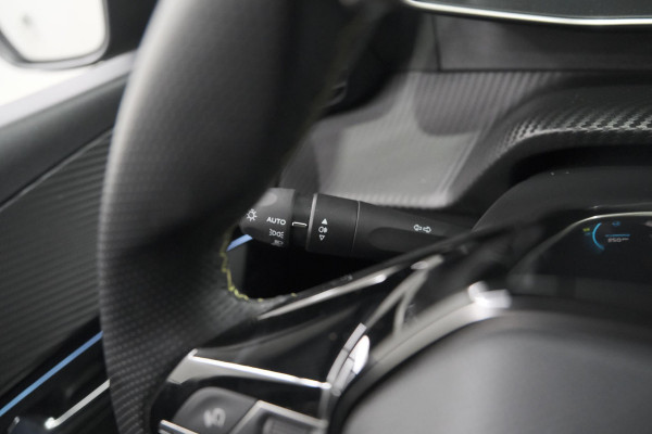 Peugeot 208 PureTech 100 GT | Camera | Navigatie | Apple Carplay | Parkeersensoren