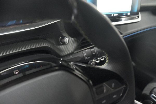 Peugeot 208 PureTech 100 GT | Camera | Navigatie | Apple Carplay | Parkeersensoren