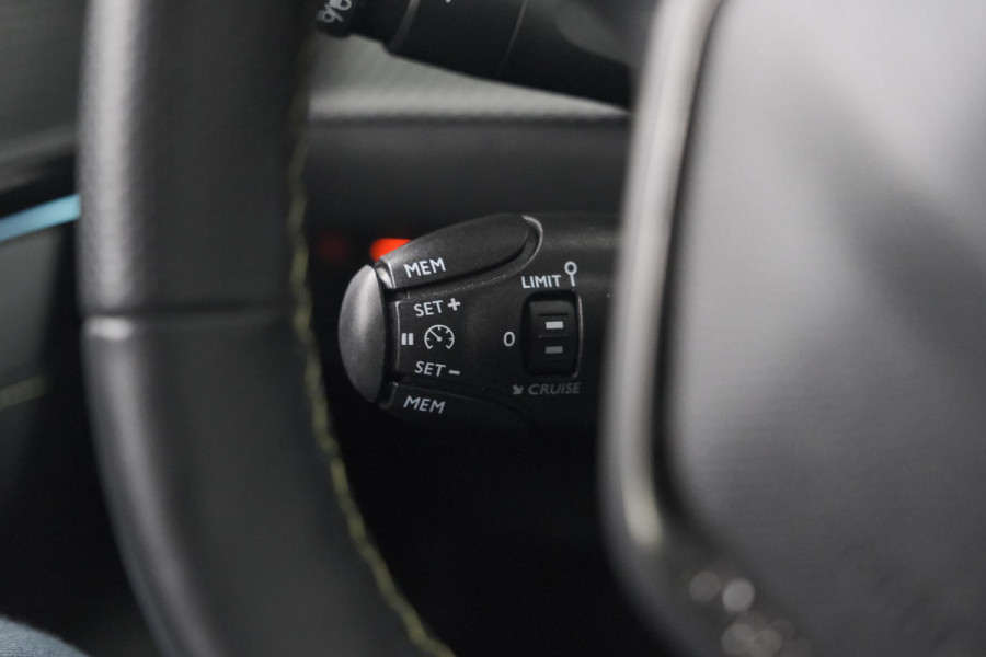 Peugeot 208 PureTech 100 GT | Camera | Navigatie | Apple Carplay | Parkeersensoren