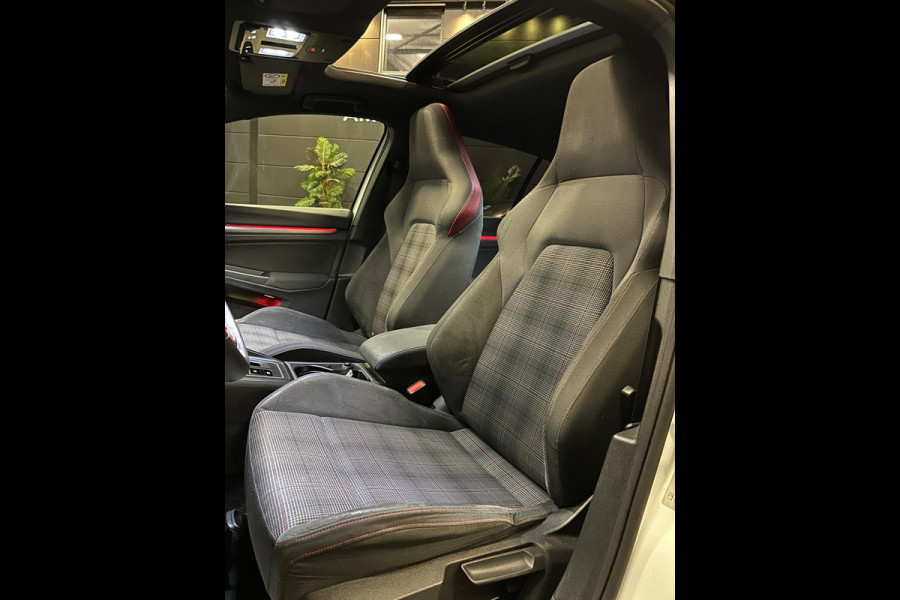 Volkswagen Golf 2.0 TSI GTI|PANORAMA|FULL OPTION