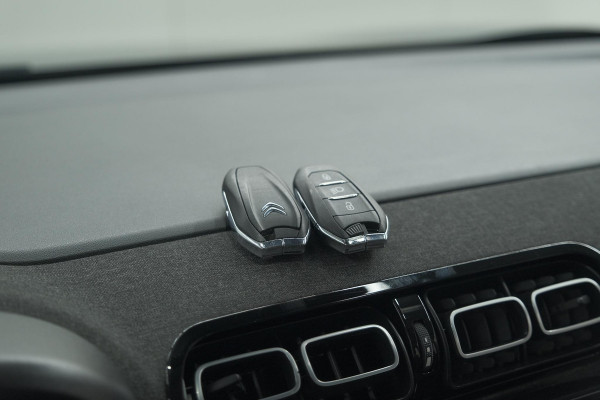 Citroën C3 Aircross PureTech 130 EAT6 Shine | Camera | Navigatie | Parkeersensoren | Apple Carplay