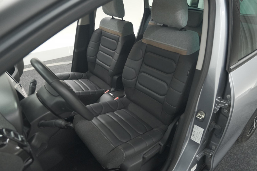 Citroën C3 Aircross PureTech 130 EAT6 Shine | Camera | Navigatie | Parkeersensoren | Apple Carplay