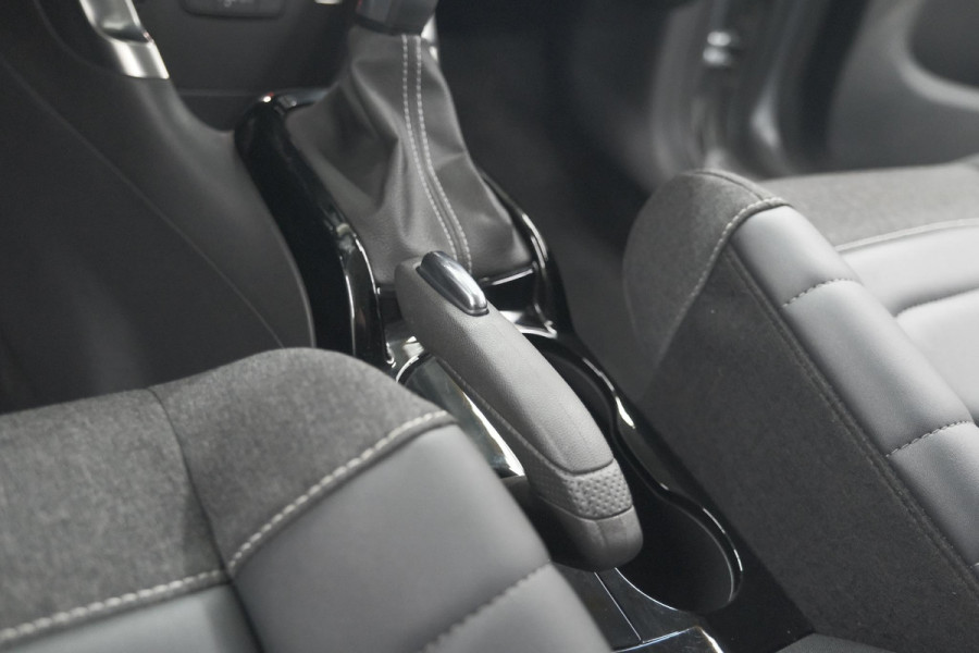 Citroën C3 Aircross PureTech 130 EAT6 Shine | Camera | Navigatie | Parkeersensoren | Apple Carplay