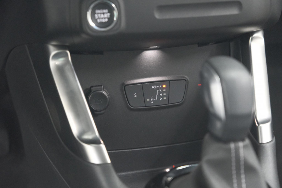 Citroën C3 Aircross PureTech 130 EAT6 Shine | Camera | Navigatie | Parkeersensoren | Apple Carplay