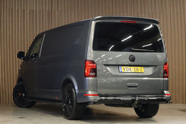 Volkswagen Transporter 2.0 TDI L2H1 150 PK BULLI | LED Koplampen | ACC | Camera | CarPlay | Trekhaak | 3-Zitter | Marge | BTW & BPM Vrij | Dealer onderhouden | Nieuwe distributieriem