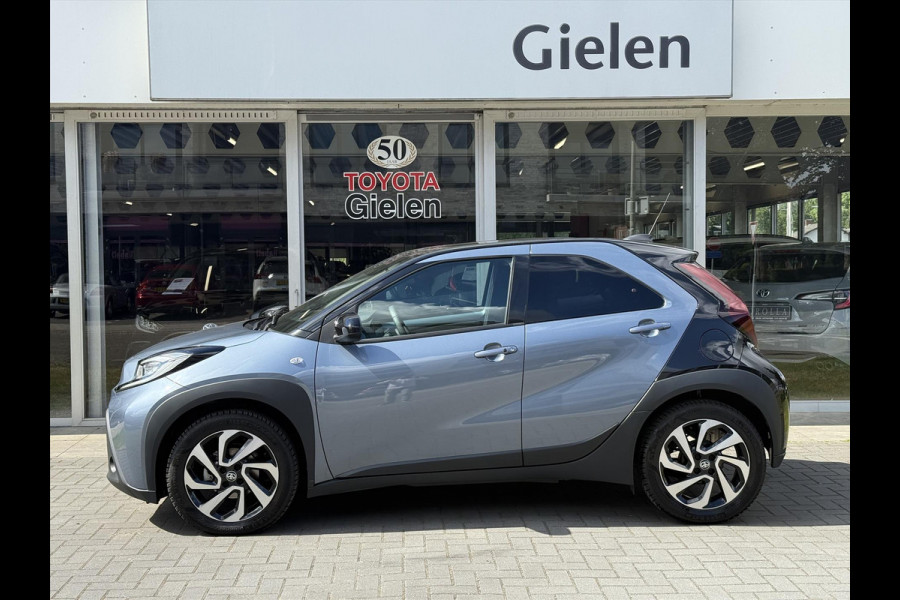 Toyota Aygo X 1.0 VVT-i S-CVT Automaat Pulse Premium | Parkeersensoren, Bi-Tone, Stoelverwarming, Climate control, Keyless, CarPlay