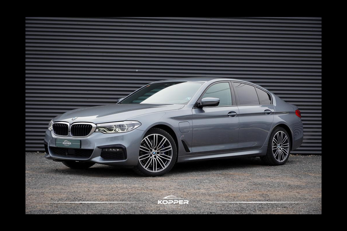 BMW 5 Serie 530e High Executive / M-Sport / Drive Assist Plus / Stoel-Stuurverwarming