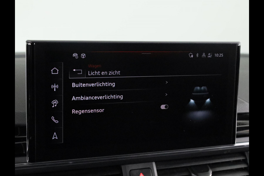 Audi A4 Avant 40 TFSI S edition Competition 204 pk S-tronic | Verlengde garantie | Navigatie | Elektr. trekhaak | Parkeersensoren | Stoelverwarming | S-Line |