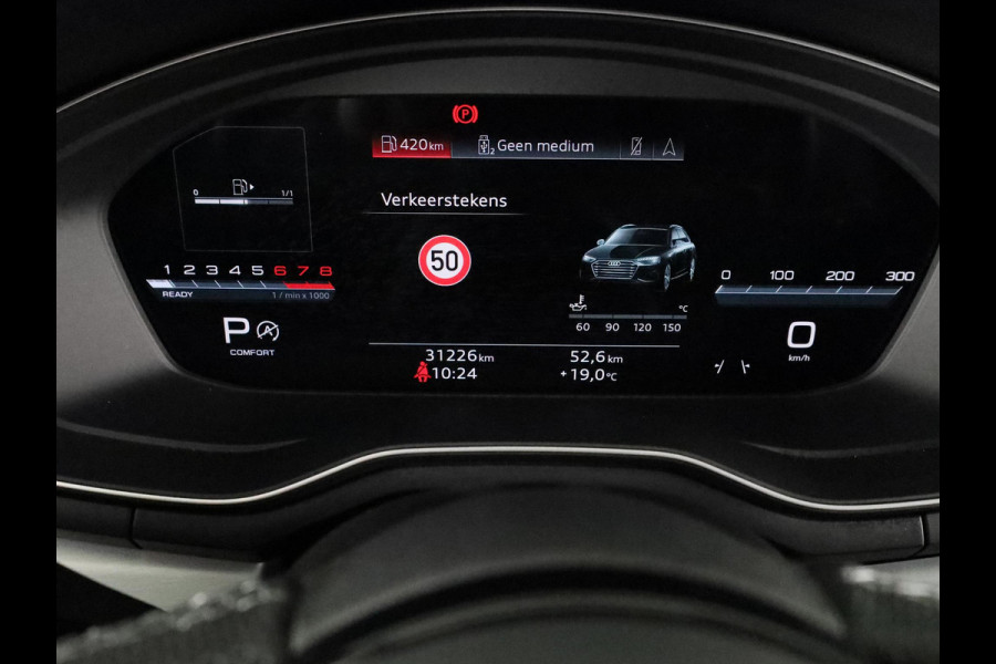 Audi A4 Avant 40 TFSI S edition Competition 204 pk S-tronic | Verlengde garantie | Navigatie | Elektr. trekhaak | Parkeersensoren | Stoelverwarming | S-Line |